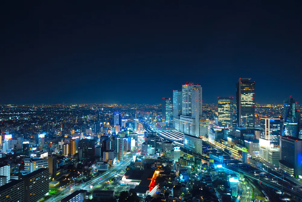名古屋 6